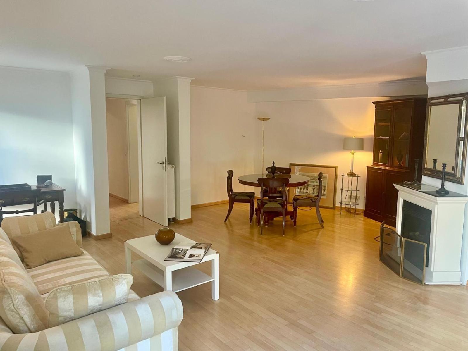 Idyllische City-terrassenwohnung * Munich